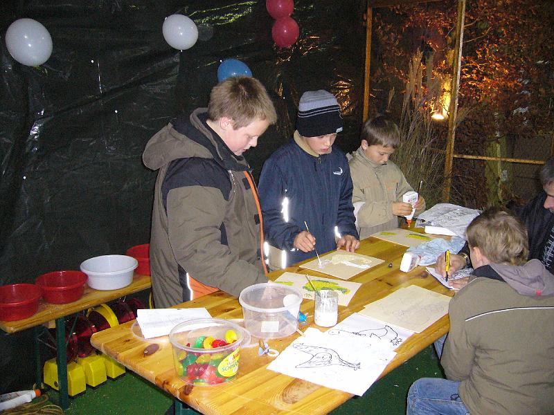 Mastholte 2008 117.jpg - Jugendbetreuung während der Rassegeflügelschau Mastholte 2008